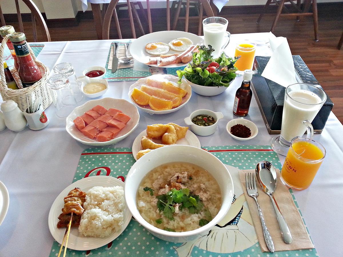 The Brown House Hotel Chachoengsao Buitenkant foto
