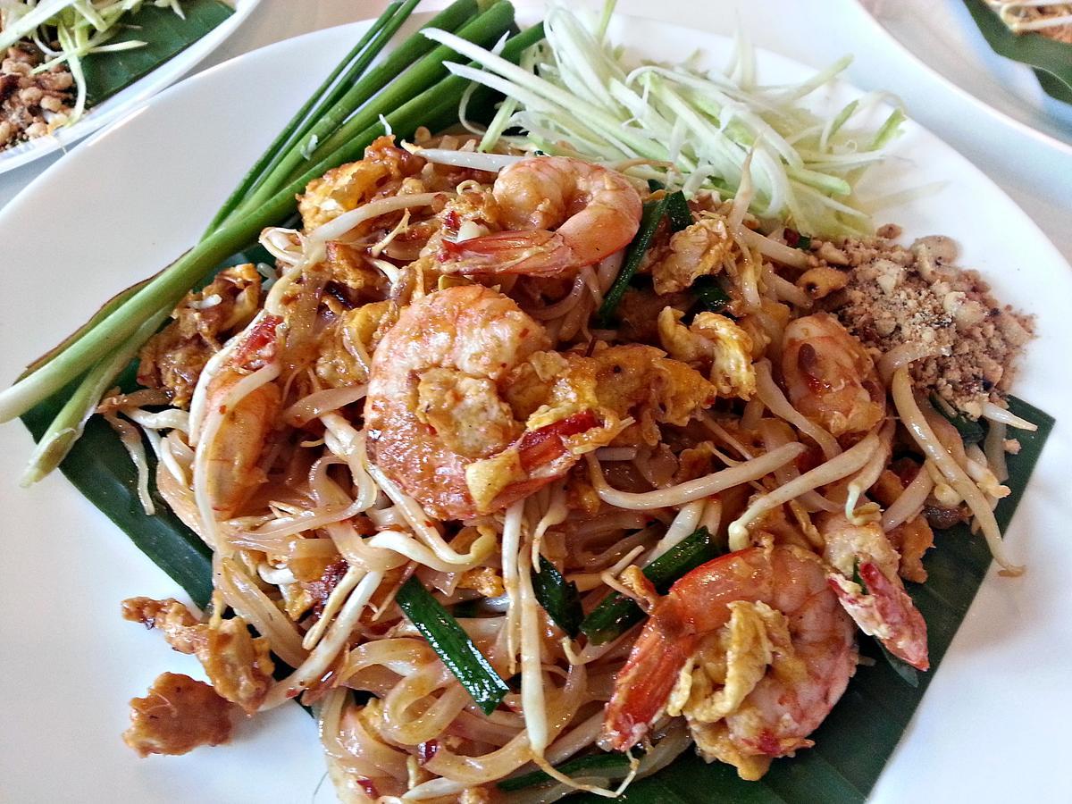 The Brown House Hotel Chachoengsao Buitenkant foto