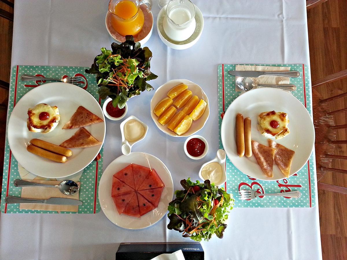 The Brown House Hotel Chachoengsao Buitenkant foto