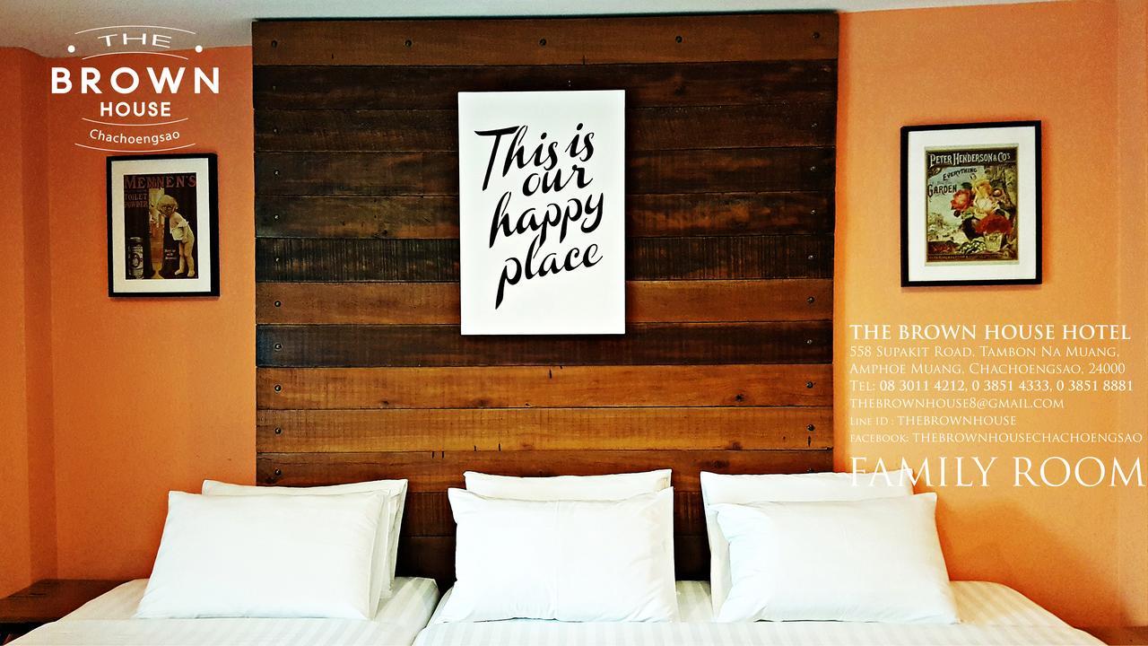 The Brown House Hotel Chachoengsao Buitenkant foto